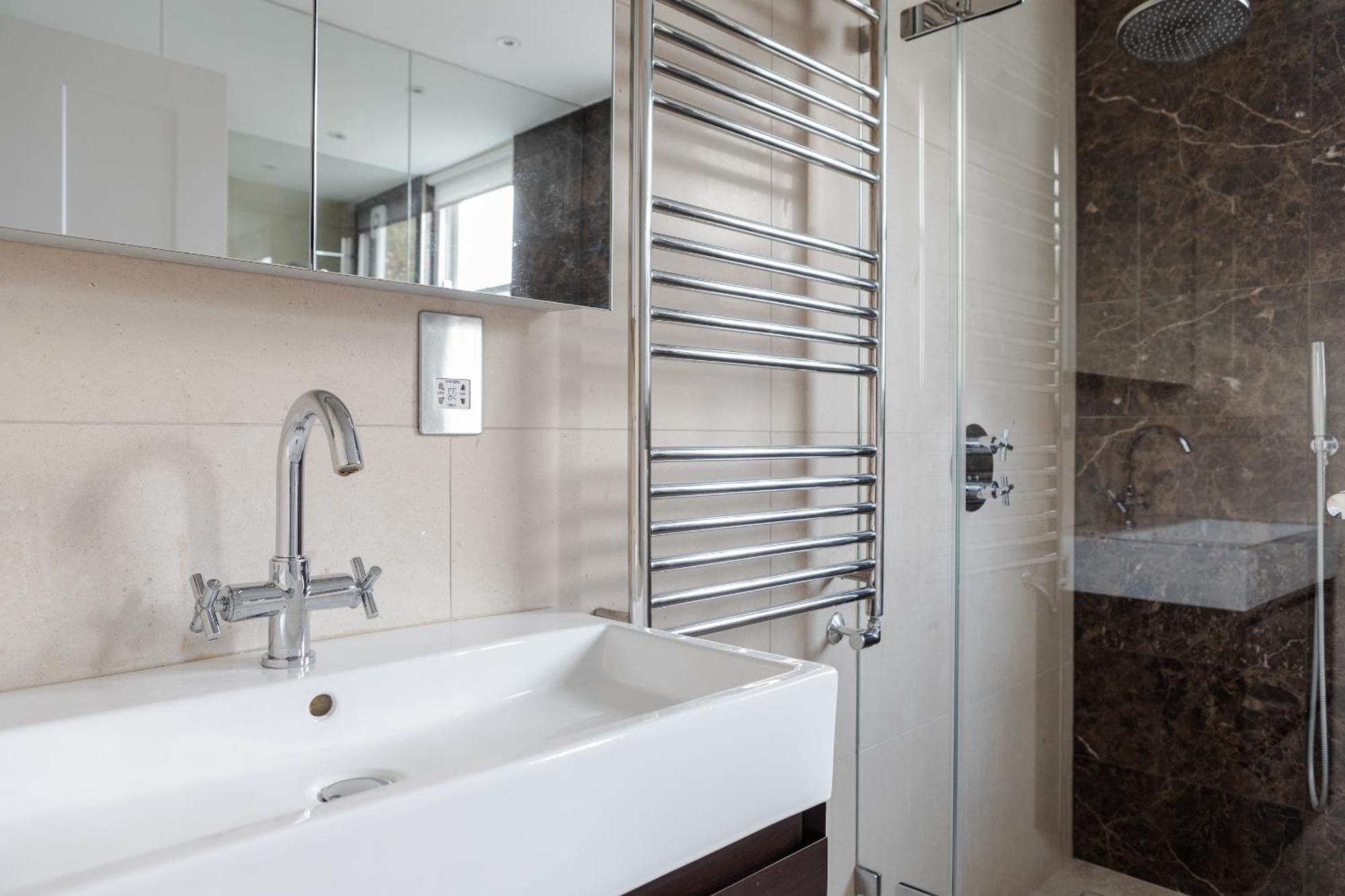 Number 53 - Stunning Maisonette With Parking In Kensington & Chelsea Londres Exterior foto