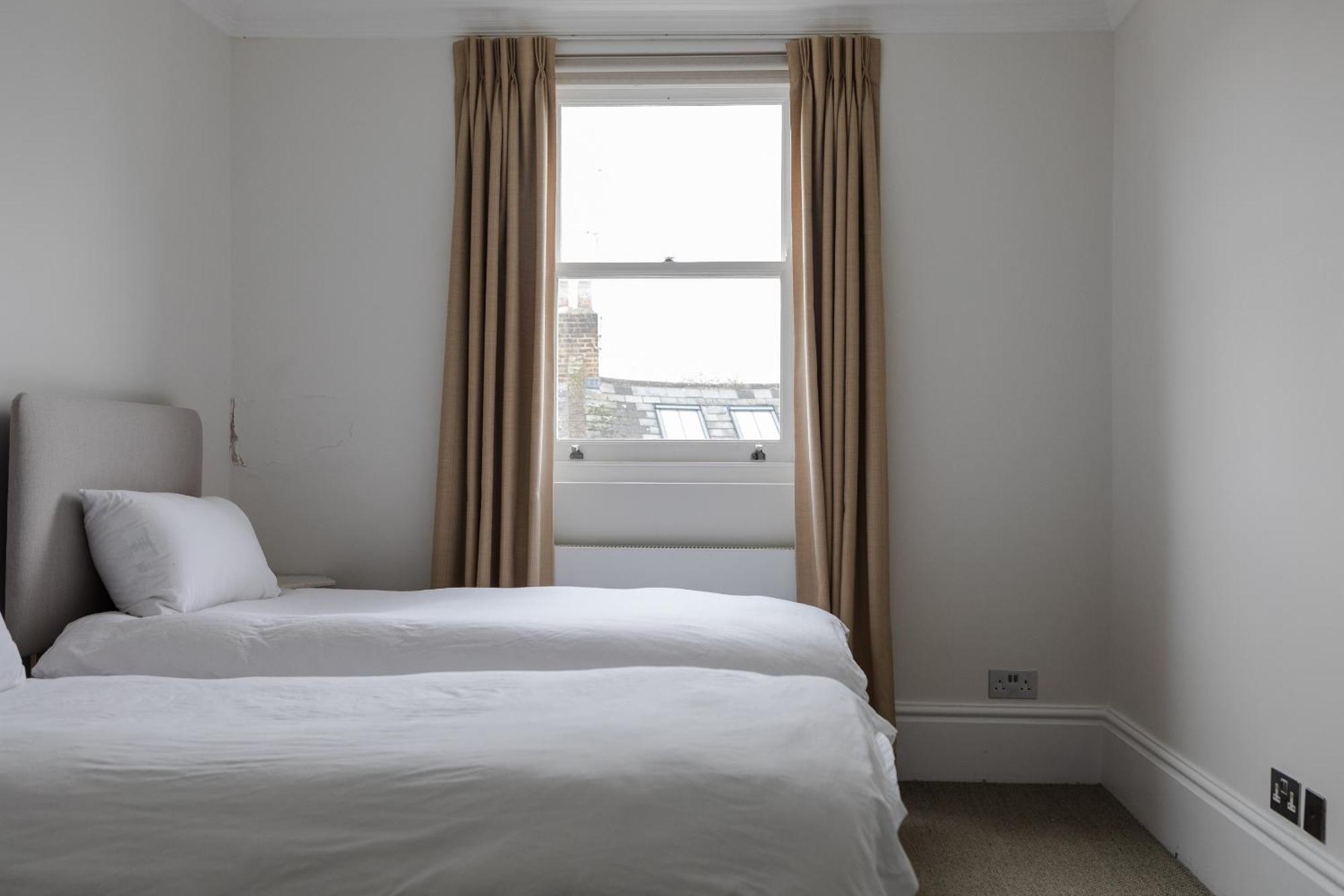 Number 53 - Stunning Maisonette With Parking In Kensington & Chelsea Londres Exterior foto