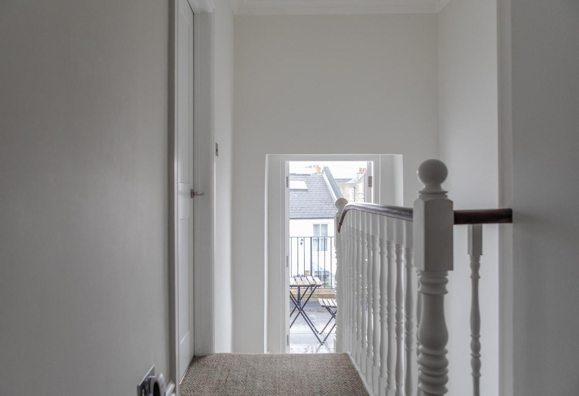 Number 53 - Stunning Maisonette With Parking In Kensington & Chelsea Londres Exterior foto
